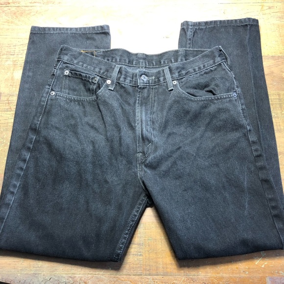 Levi’s 516 Jeans - Picture 2 of 9